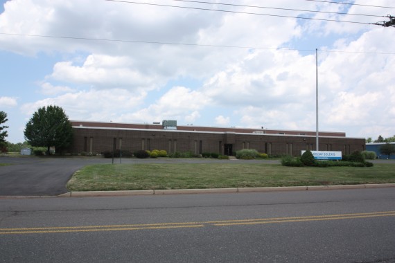 Corporate Surplus Auction: 70,000sf Industrial/Warehouse Commercial Building