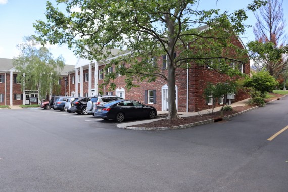 Estate Auction: Ground Floor Professional Condominium (Medical, Office)