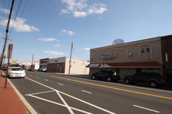 Commercial Bldg + 2 Apts & Liquor License