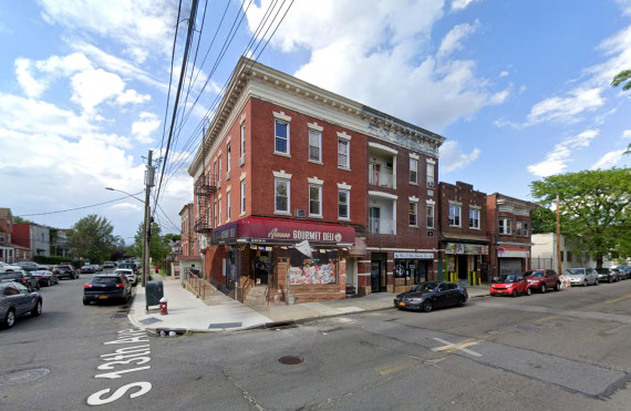 Mixed Use -  Income Producing Opportunity in Mt Vernon