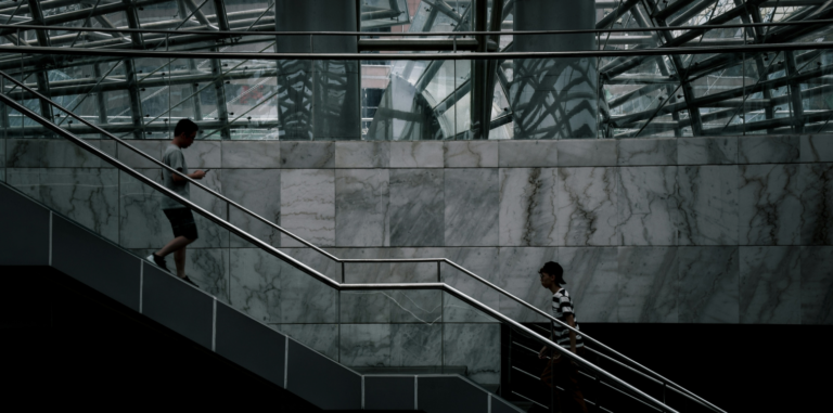 20+ Years of Experience — Assisting Buyers & Sellers Through Complex Deals.